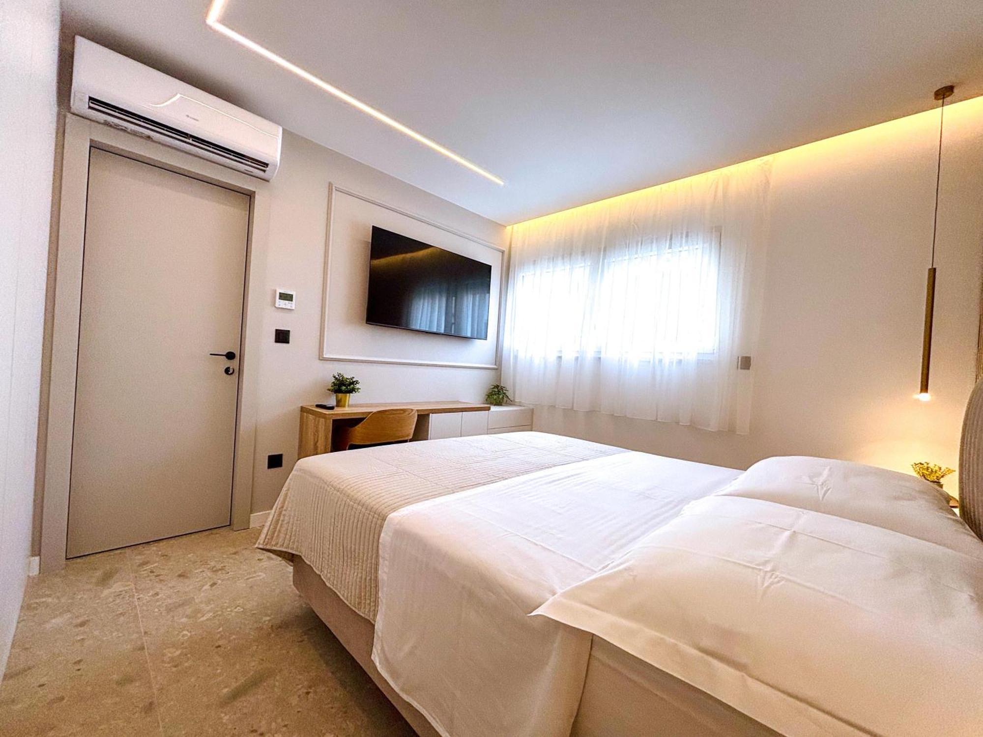 Marthinis Luxury Suites Split Exterior foto